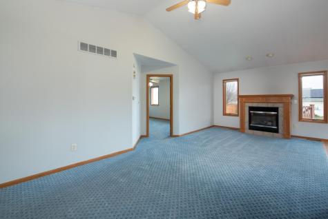 104 Cole Court Mankato MN 56001