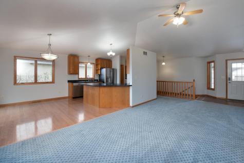 104 Cole Court Mankato MN 56001
