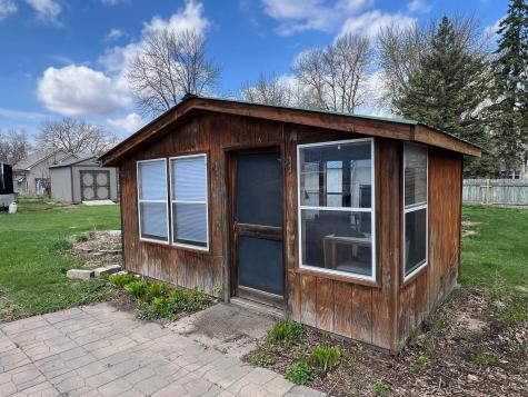 129 Nelson Street E Litchfield MN 55355