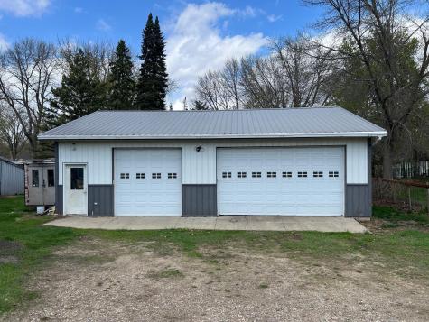 129 Nelson Street E Litchfield MN 55355