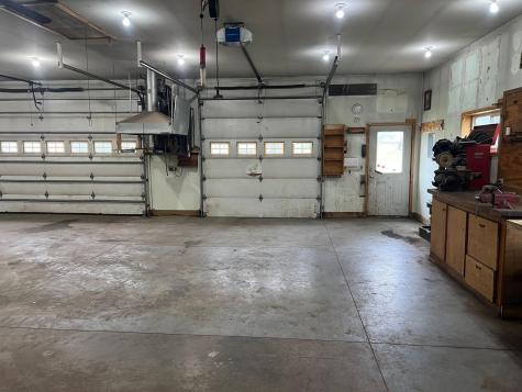 129 Nelson Street E Litchfield MN 55355