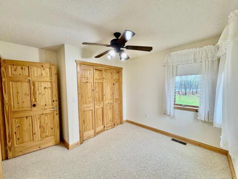 11777 State Highway 11 SE Baudette MN 56623
