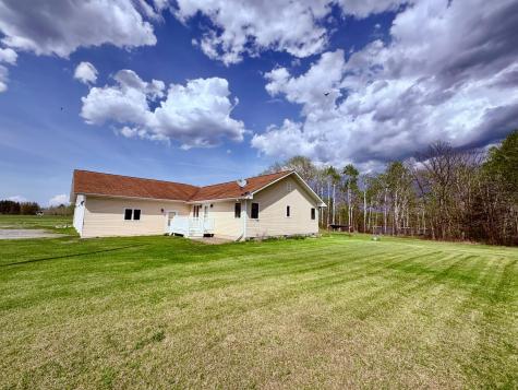11777 State Highway 11 SE Baudette MN 56623