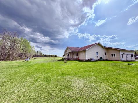 11777 State Highway 11 SE Baudette MN 56623