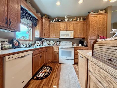 1718 12th Street N Wahpeton ND 58075