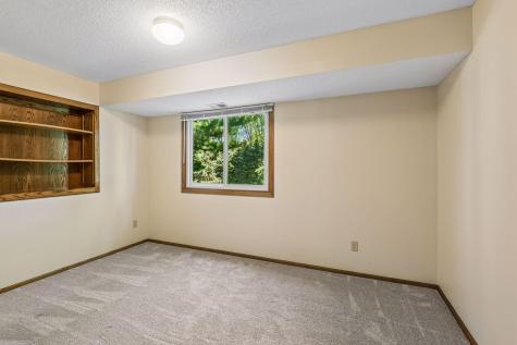 9407 Jasmine Avenue S Cottage Grove MN 55016