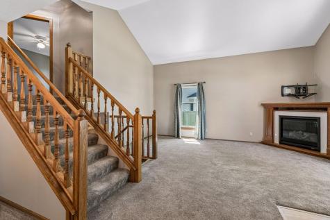 9407 Jasmine Avenue S Cottage Grove MN 55016