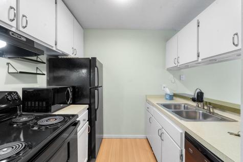 2800 Hamline Avenue N Roseville MN 55113