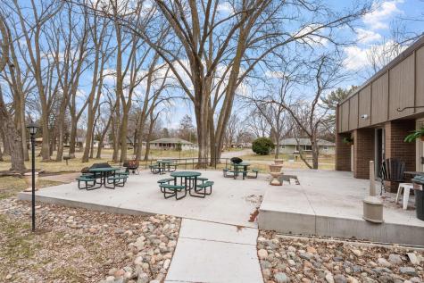 2800 Hamline Avenue N Roseville MN 55113