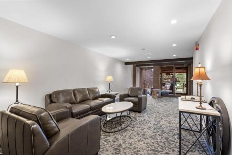 2800 Hamline Avenue N Roseville MN 55113