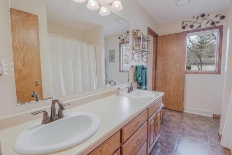 2407 Tranquility Drive Saint Cloud MN 56301