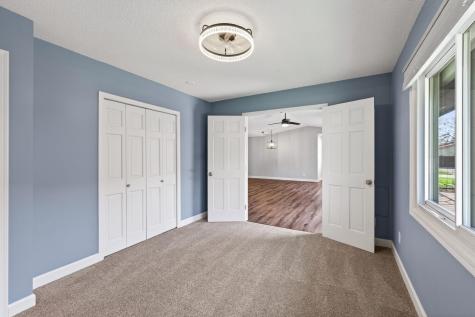 2810 Robinwood Way Woodbury MN 55125