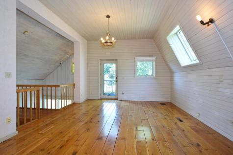 9588 County Road 5 NE North Branch MN 55056