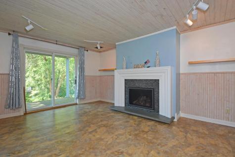 9588 County Road 5 NE North Branch MN 55056