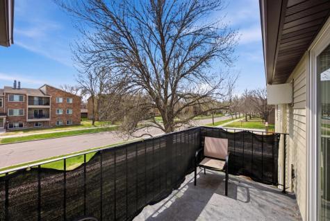 3255 16th Avenue S Fargo ND 58103