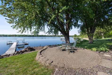 6825 N Shore Drive Greenfield MN 55373