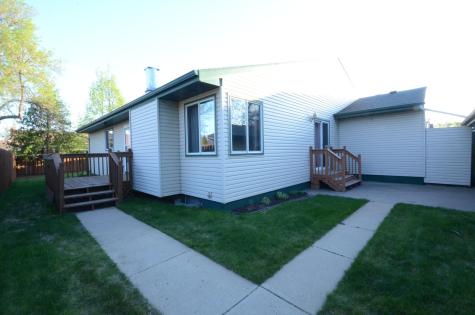 307 12th Avenue E West Fargo ND 58078