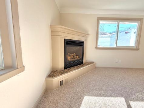 1819 6th Street S Moorhead MN 56560