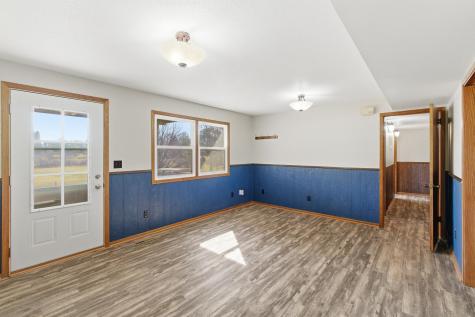 34782 Knollcrest Waseca MN 56093