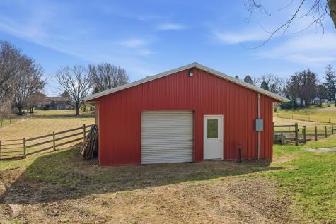 34782 Knollcrest Waseca MN 56093