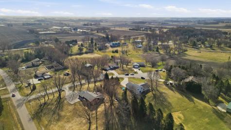 34782 Knollcrest Waseca MN 56093