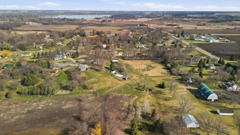 34782 Knollcrest Waseca MN 56093