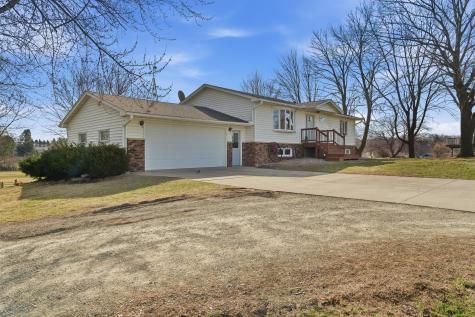 34782 Knollcrest Waseca MN 56093