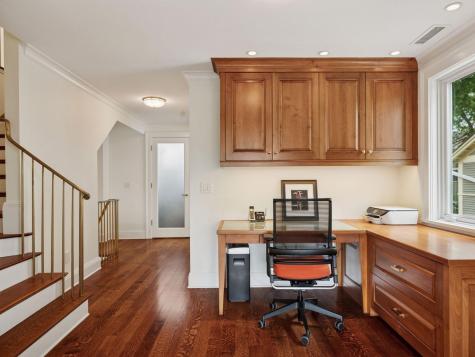 2683 E Lake Of The Isles Parkway Minneapolis MN 55408