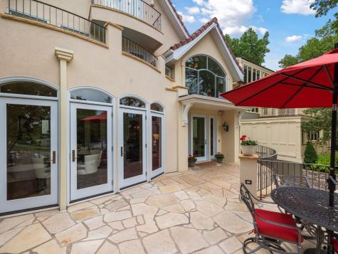 2683 E Lake Of The Isles Parkway Minneapolis MN 55408