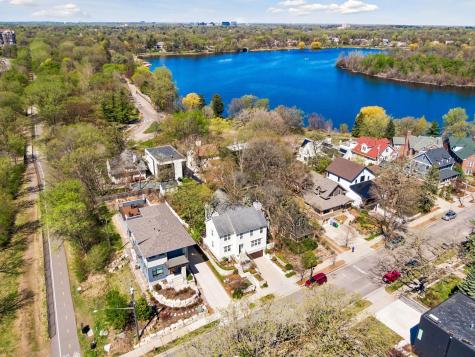 2858 James Avenue S Minneapolis MN 55408