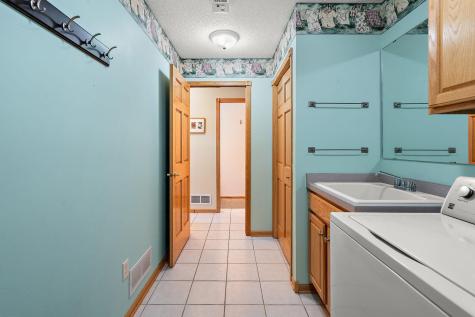 1038 Prairie View Drive SW Hutchinson MN 55350