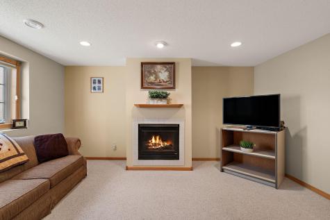1038 Prairie View Drive SW Hutchinson MN 55350