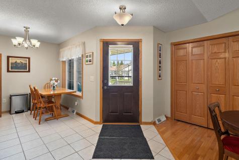 1038 Prairie View Drive SW Hutchinson MN 55350