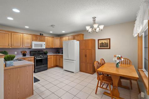 1038 Prairie View Drive SW Hutchinson MN 55350