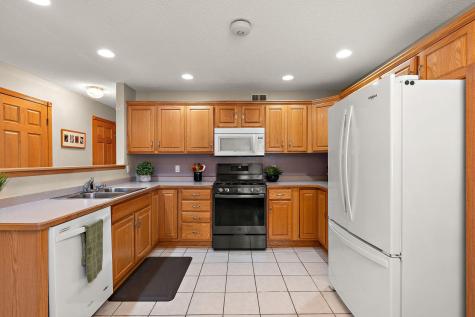 1038 Prairie View Drive SW Hutchinson MN 55350