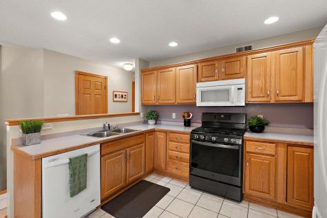 1038 Prairie View Drive SW Hutchinson MN 55350