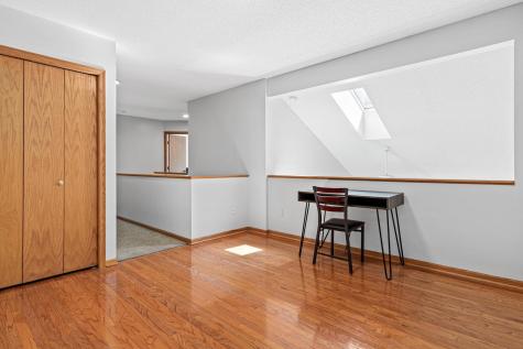 9918 Hamlet Court S Cottage Grove MN 55016