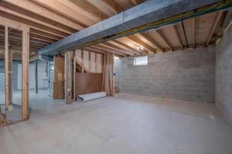 79 6 1/2 Street NW Elk River MN 55330
