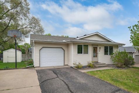 79 6 1/2 Street NW Elk River MN 55330