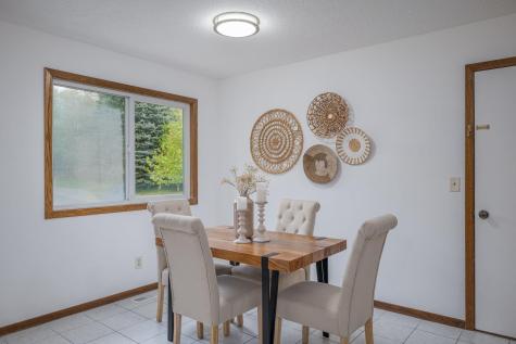 79 6 1/2 Street NW Elk River MN 55330