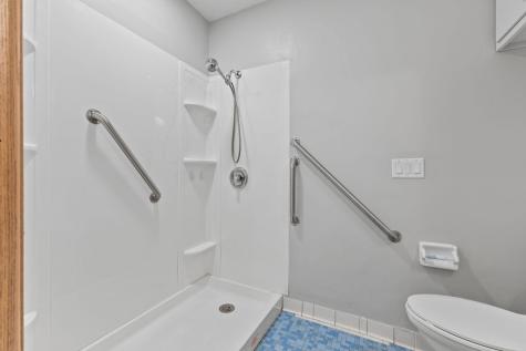 2085 Hamline Avenue N Roseville MN 55113