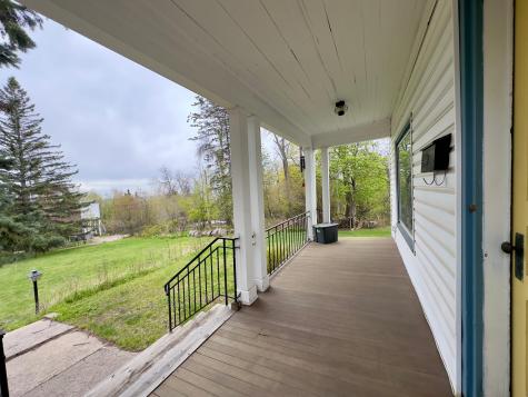 27 S 21st Avenue E Duluth MN 55812