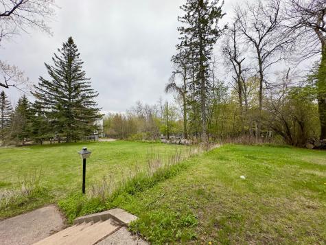 27 S 21st Avenue E Duluth MN 55812