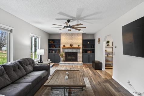 1244 Granada Circle N Oakdale MN 55128