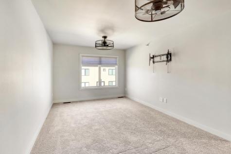 4106 Arthur Drive Fargo ND 58104