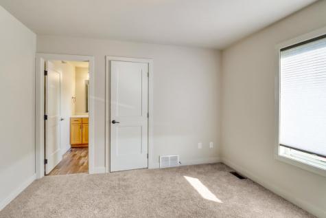 4106 Arthur Drive Fargo ND 58104