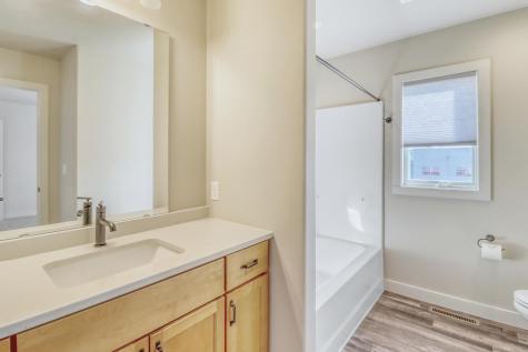 4106 Arthur Drive Fargo ND 58104