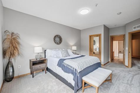 820 Emerald Street Saint Paul MN 55114