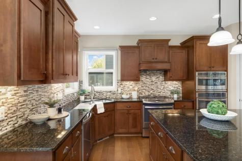 16615 52nd Avenue N Plymouth MN 55446