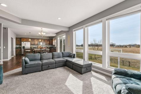 9614 198th Street W Lakeville MN 55044